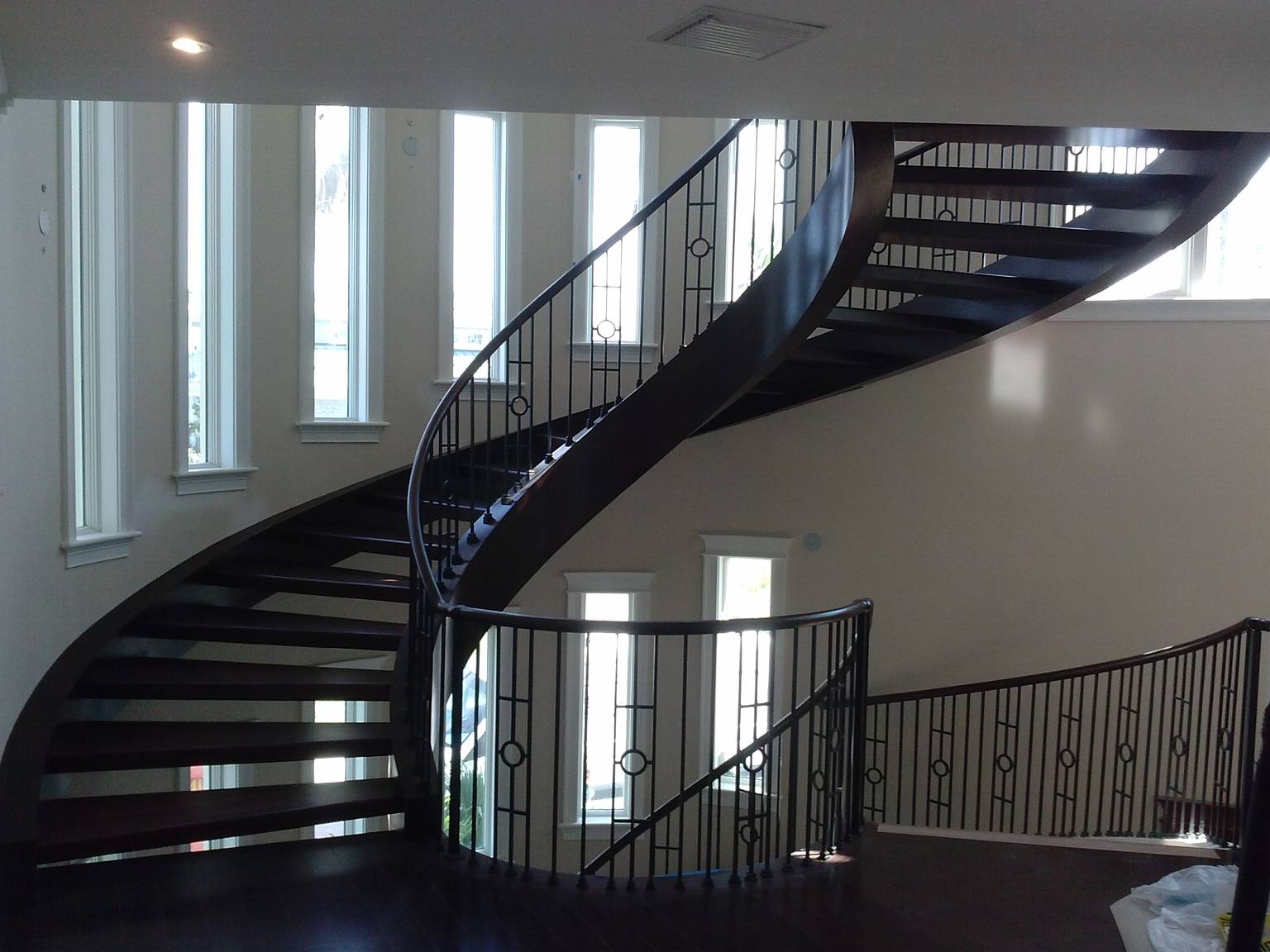Scott-Douglas Design modern curved staircase